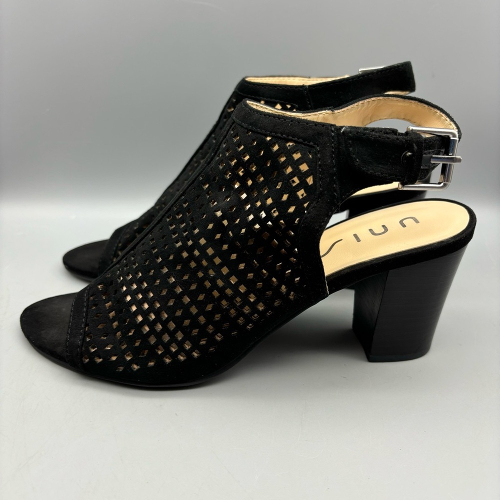 Unisa Pryce 3 inch Heels Sandals Women's Size 8.5 M Black Laser Cut (Damage)‎